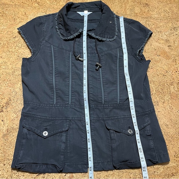 Dusol-ciel Charcoal Gray Zip Ruffle Edge Vest Sz 11/M - Picture 10 of 13